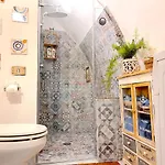 Apartment Napoli شقة نابولي