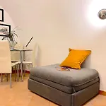 Apartment Napoli Неаполь